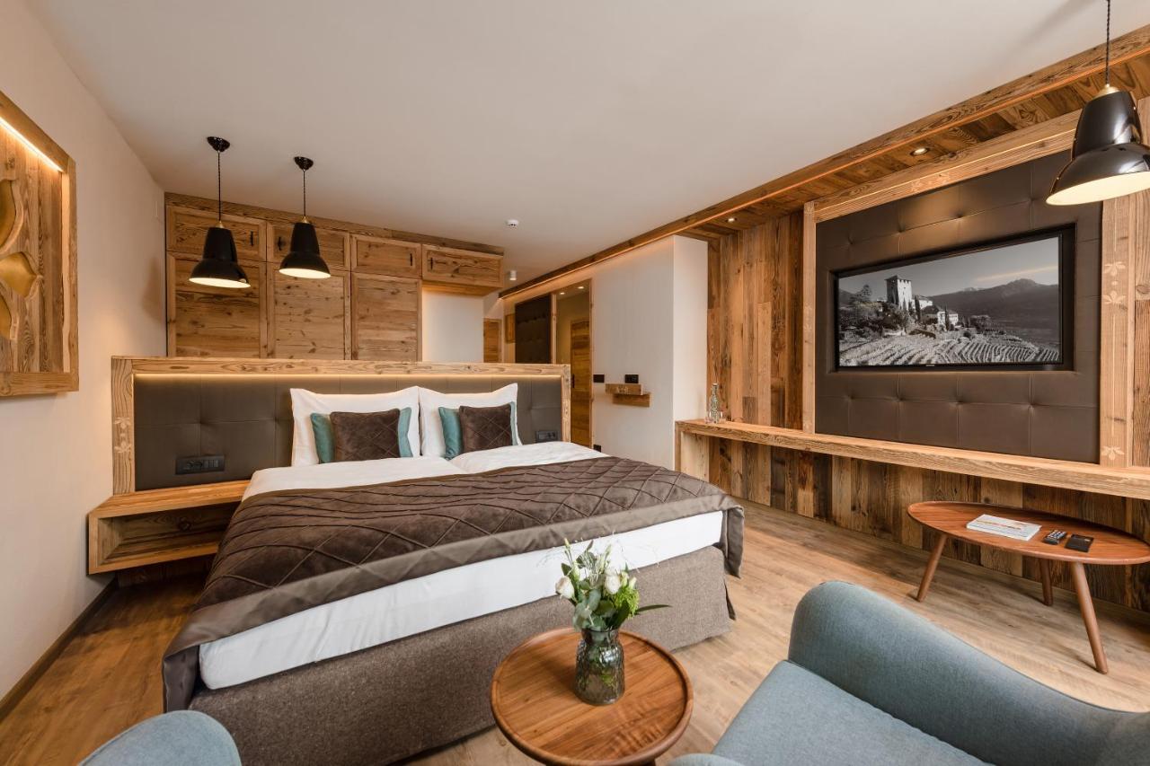 Mondi Hotel Tscherms Екстер'єр фото
