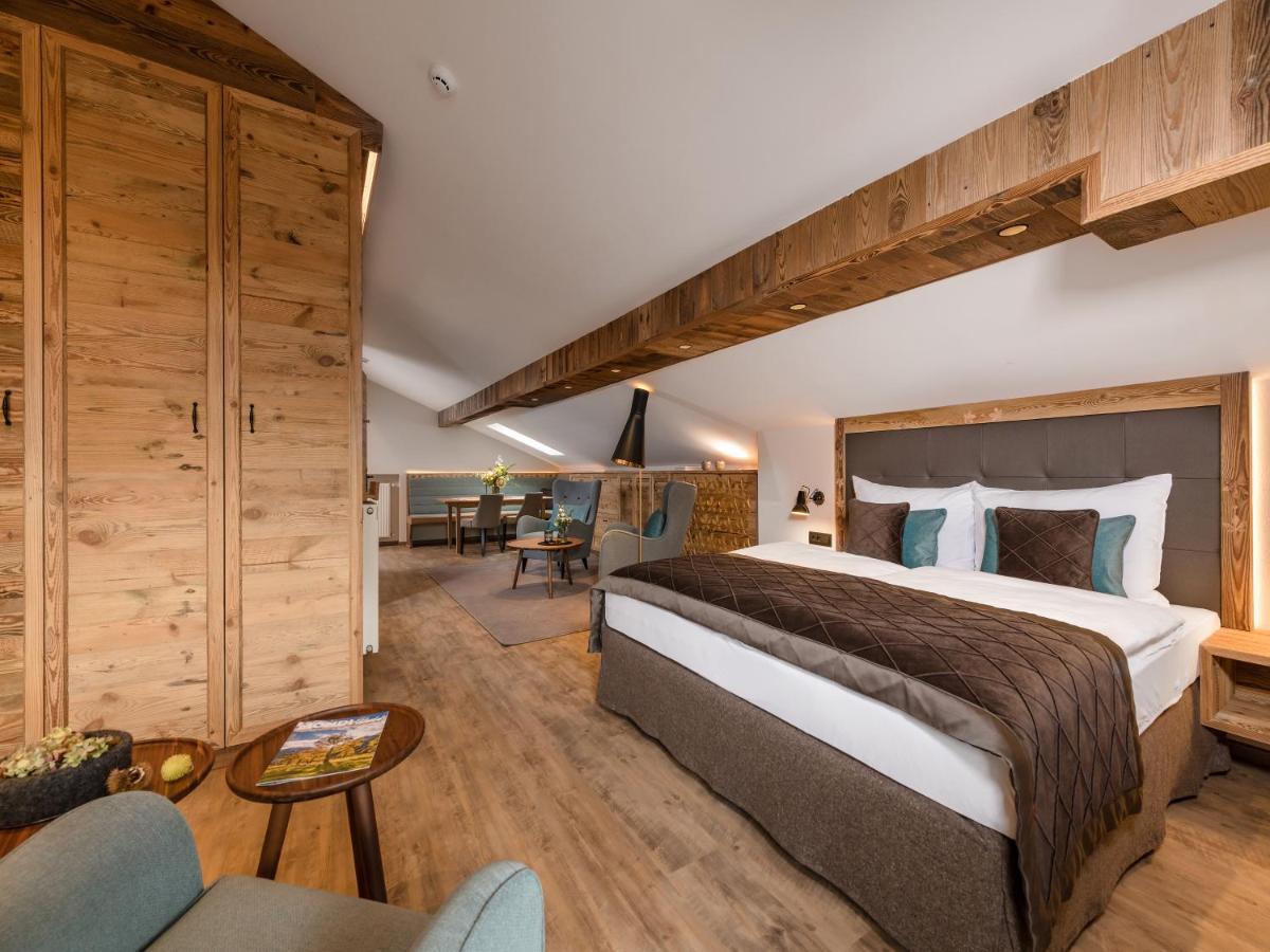 Mondi Hotel Tscherms Екстер'єр фото