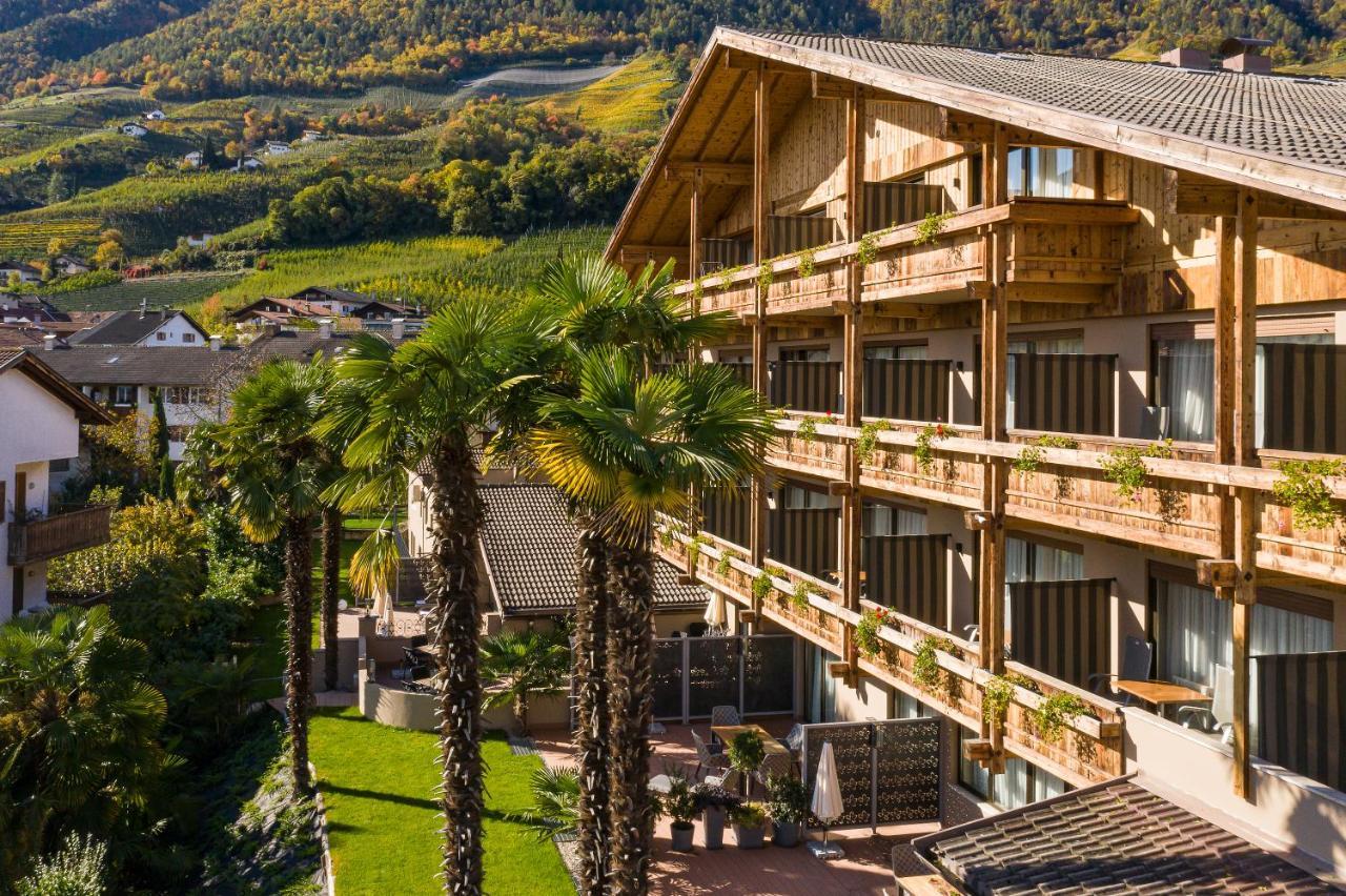 Mondi Hotel Tscherms Екстер'єр фото