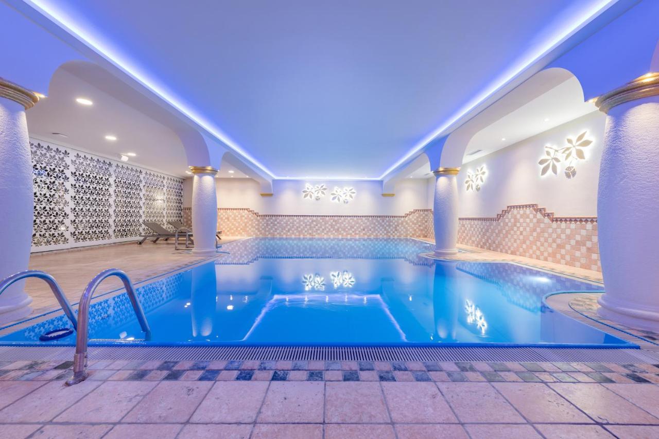 Mondi Hotel Tscherms Екстер'єр фото