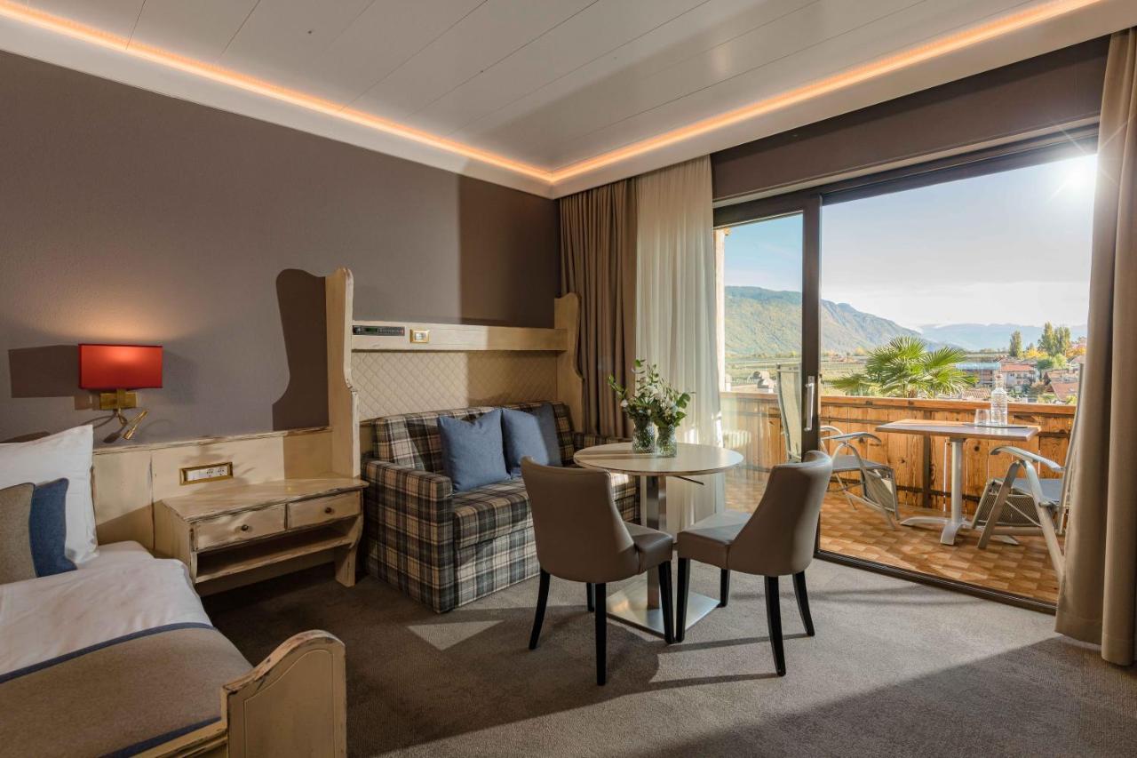 Mondi Hotel Tscherms Екстер'єр фото
