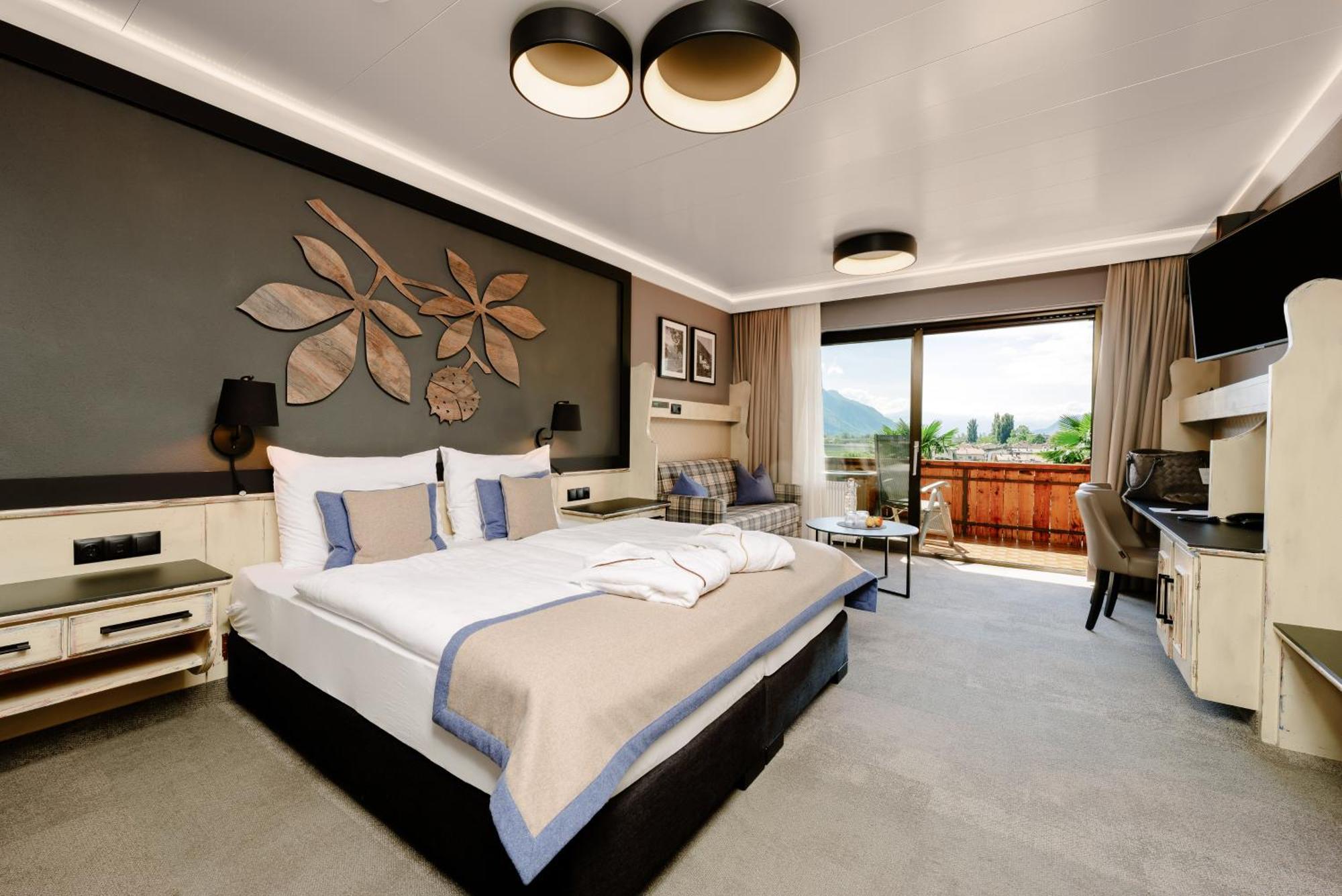 Mondi Hotel Tscherms Екстер'єр фото
